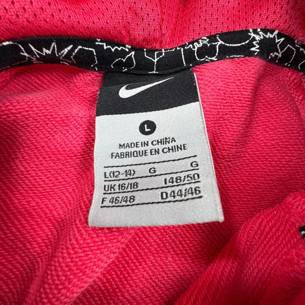 Nike *orders ship